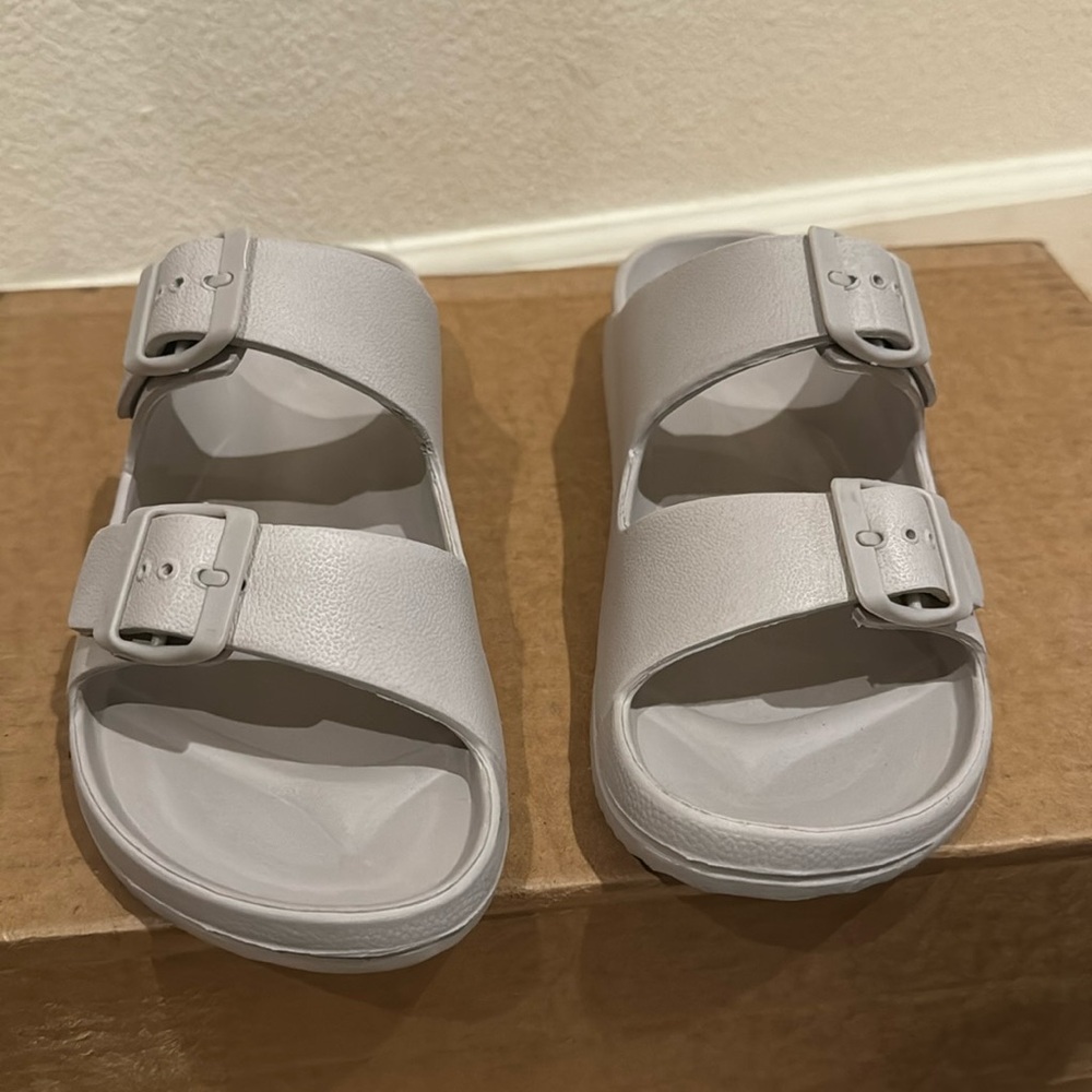 Women’s Lennie Buckled Sandals, Size 7, New